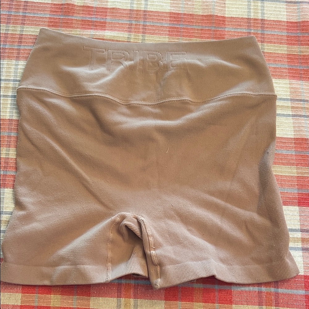 Tribe Kelly biker shorts
